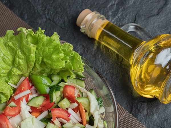 نکات کلیدی برای استفاده از روغن در سالاد