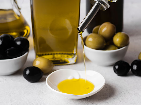 ظرف‌‌ مناسب روغن زیتون 